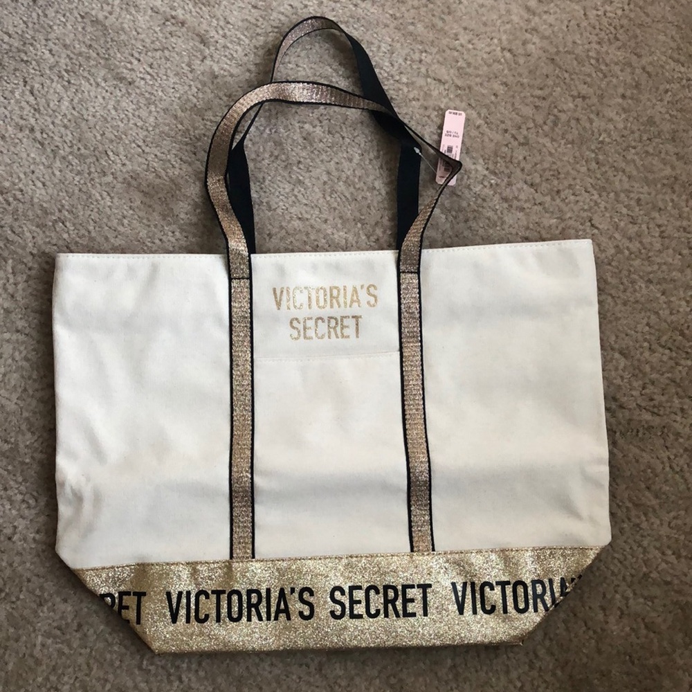 Victoria’s Secret Tote